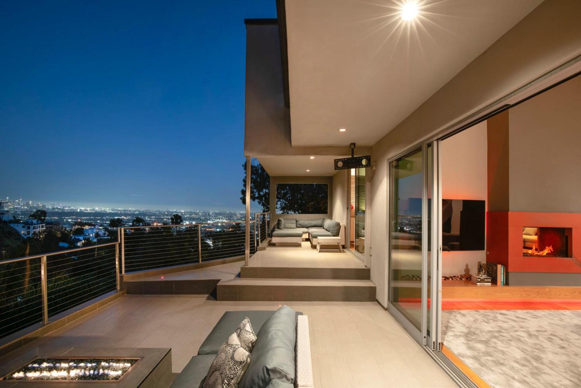 6mil 5br Sunset Strip Jetliner Oasis Ferienhaus